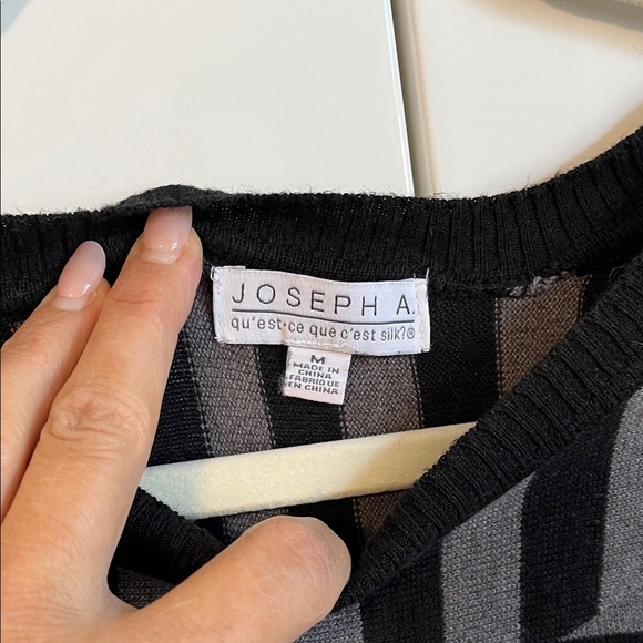Joseph A Grey Black Cotton Asymmetric Striped Crew Neck Sweater, Size M - Picture 2 of 7